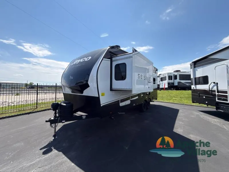 2026 Jayco Seismic New    214 - Photo 3