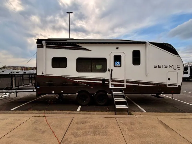 2026 Jayco Seismic New    214 - Photo 2