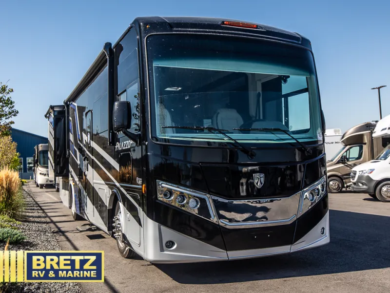 2026 Thor Motor Coach Palazzo GT 33.6 - Photo 2