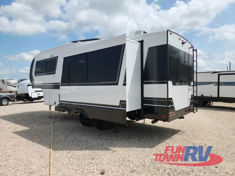 2026 Brinkley Model Z 2680 - Photo 4
