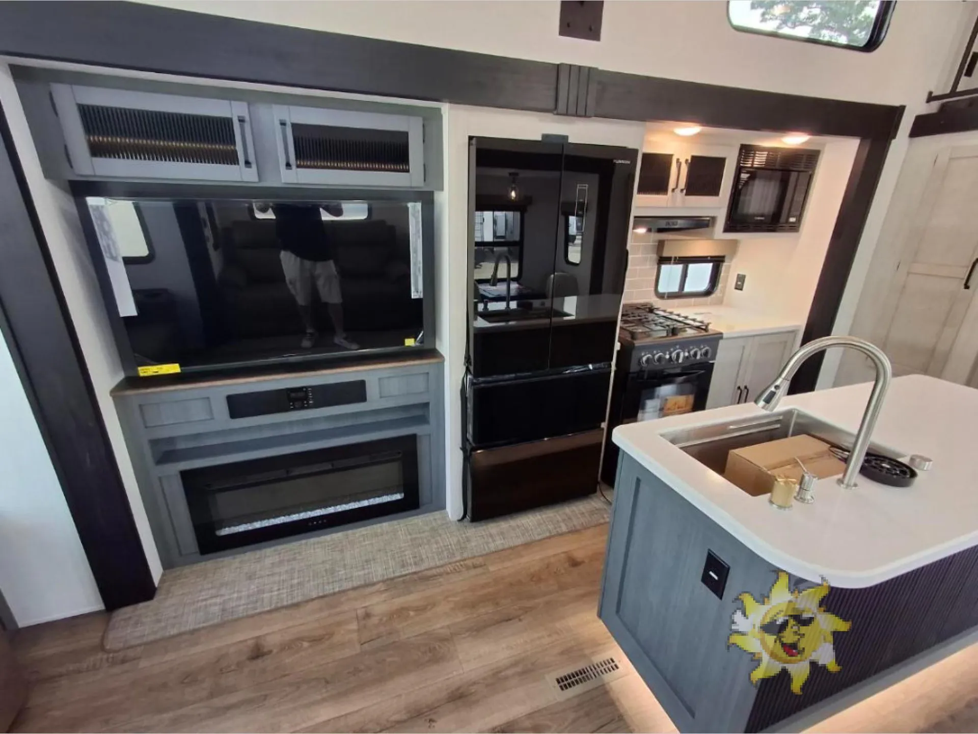 2026 Forest River Puma Vista 401RLFT — Photo 5