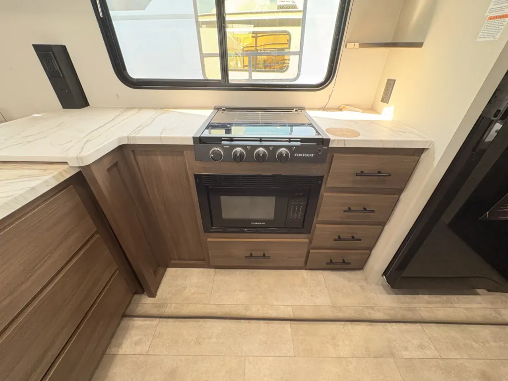 2027 Forest River Tracer 286RL, Photos photo 9