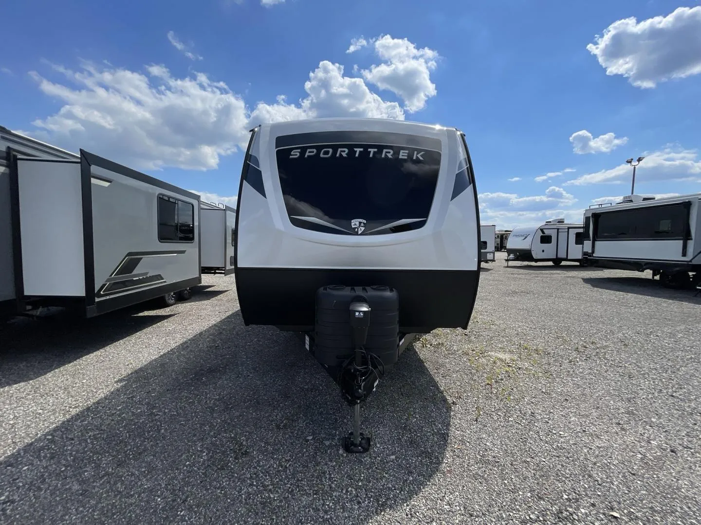 2026 Venture RV SportTrek 271VRB - Photo 4