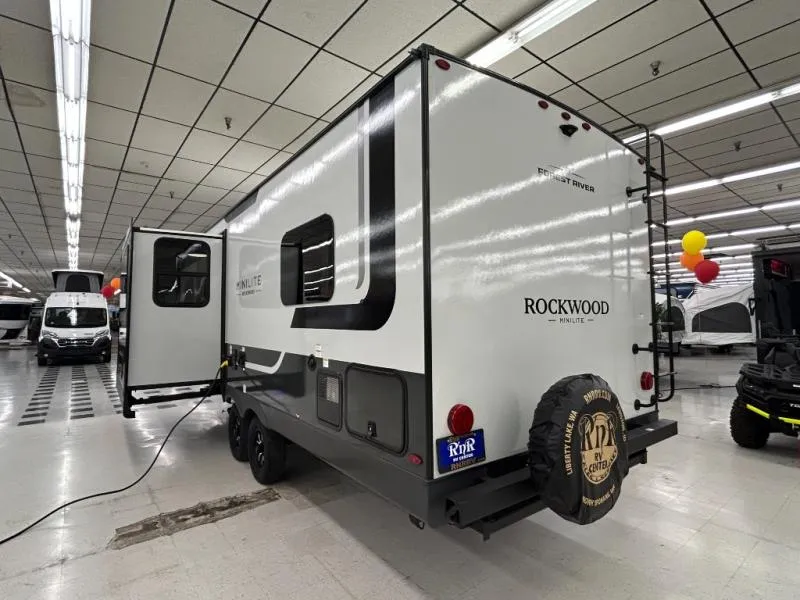2026 Forest River Rockwood Mini Lite 2506FK - Photo 4