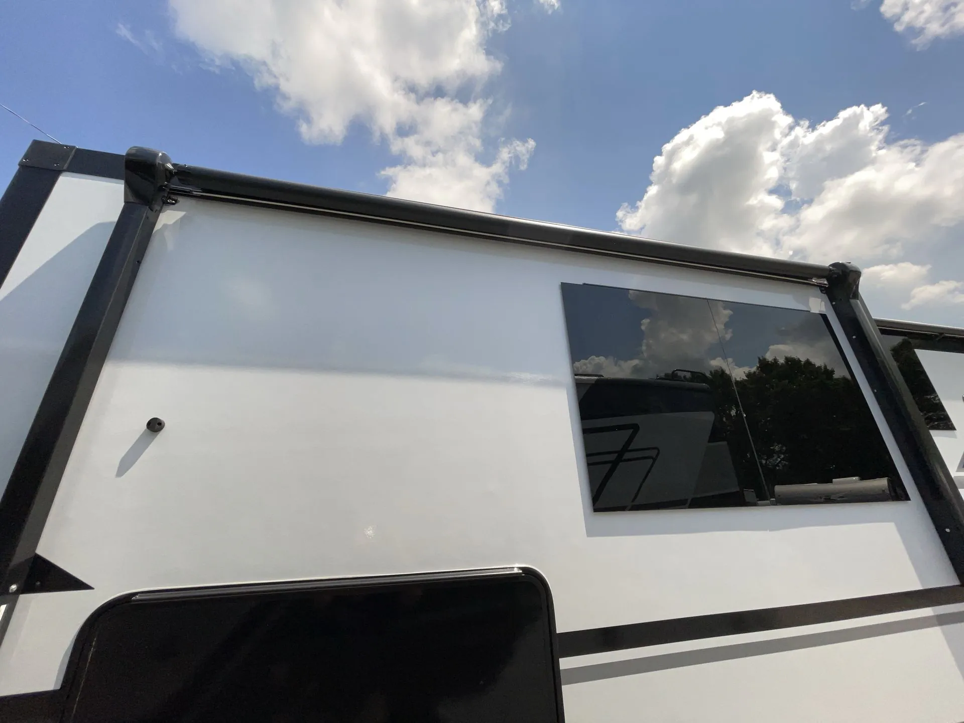 2027 Forest River RV Wolverine 32JF 32JF — Photo 7