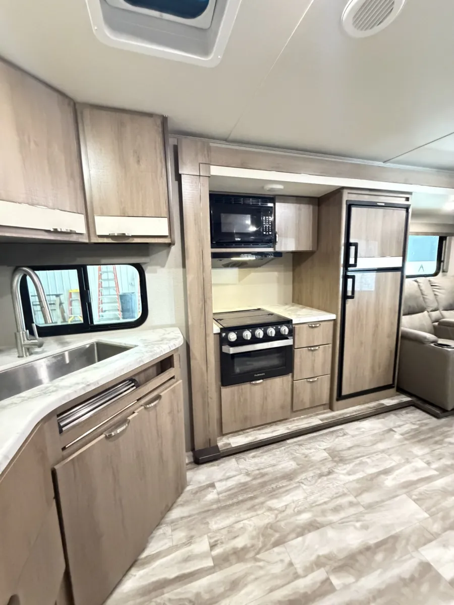 2021 Grand Design Imagine XLS 22MLE, Photos photo 37