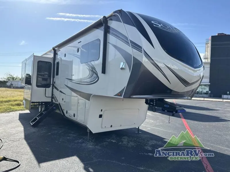 2021 Grand Design Solitude 375RES - Photo 4