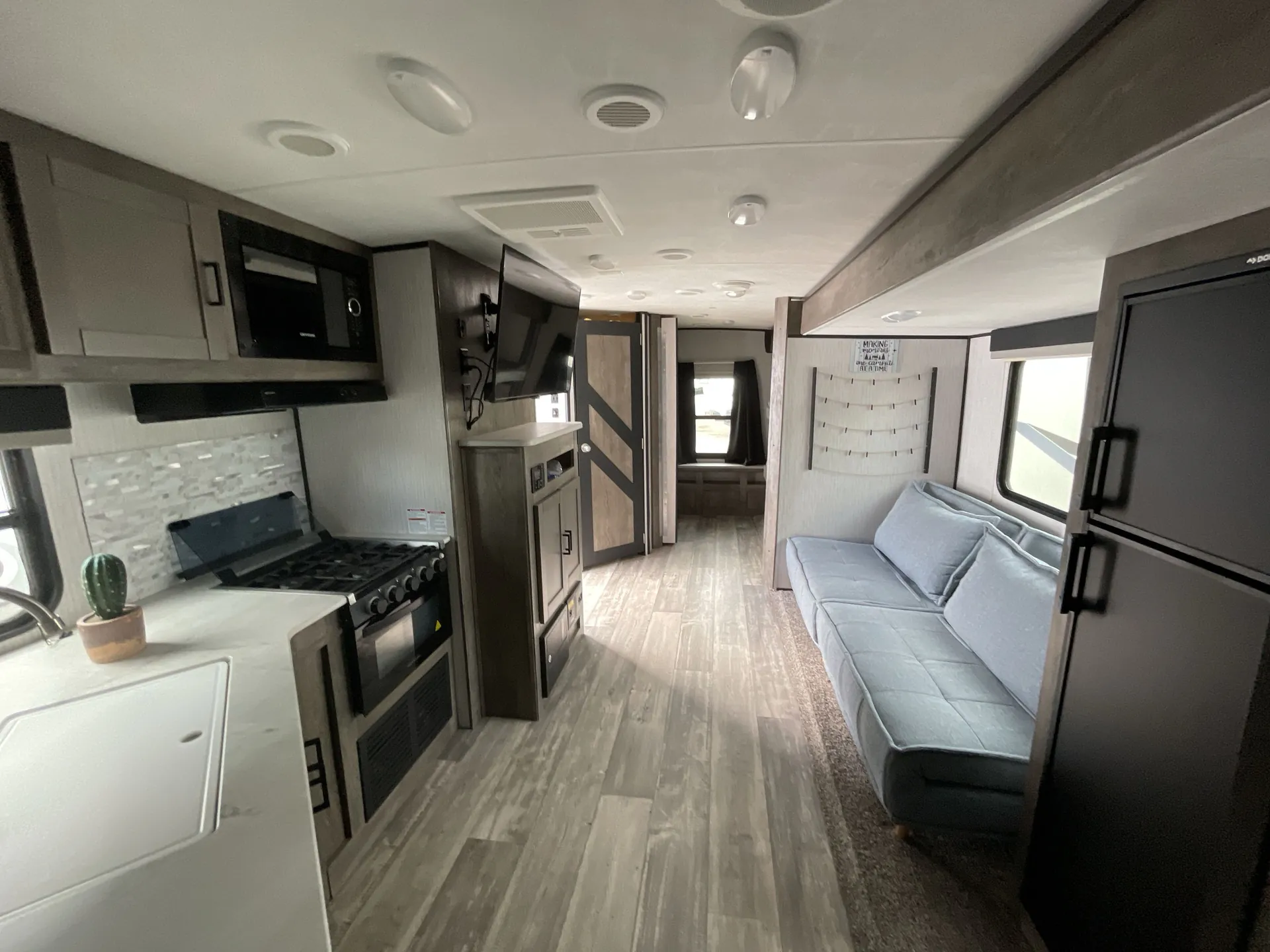 2021 Heartland North Trail 24DBS — living area main