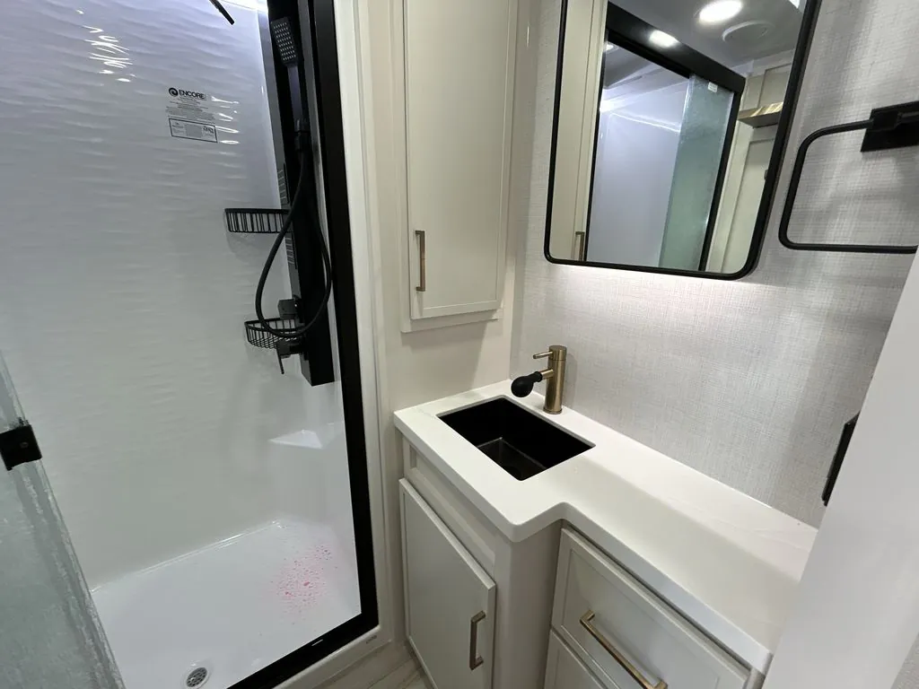 2027 Brinkley Model Z 2680, Photos photo 24