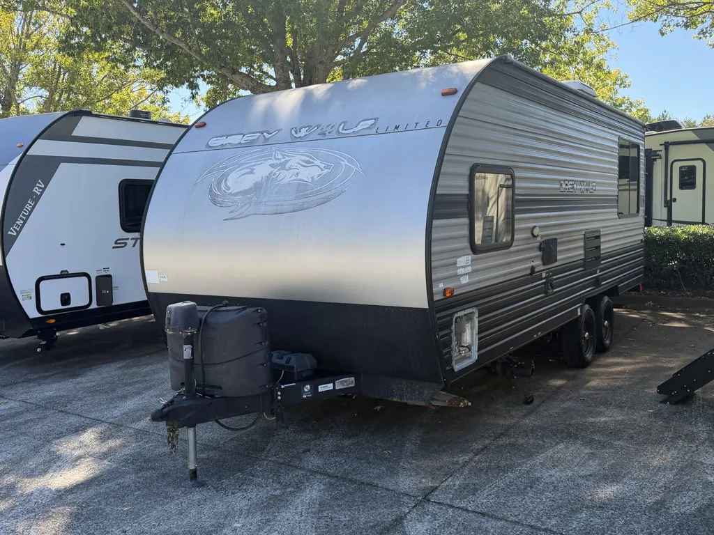 2019 Forest River Cherokee Grey Wolf 19SM, Photos photo 3