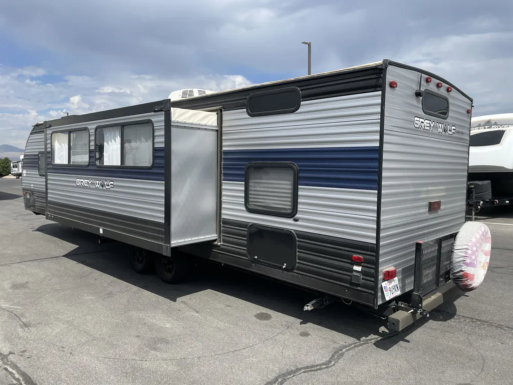 2022 Forest River Cherokee Grey Wolf 29TE, Photos photo 7