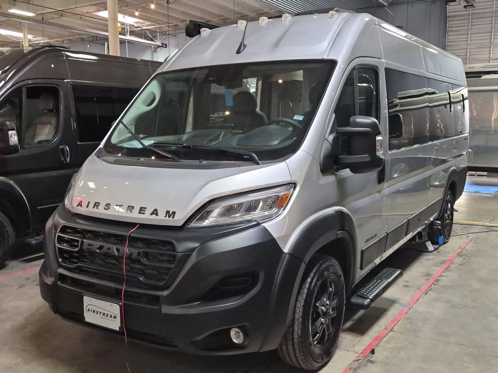 2027 Airstream Rangeline 21PL - Photo 2