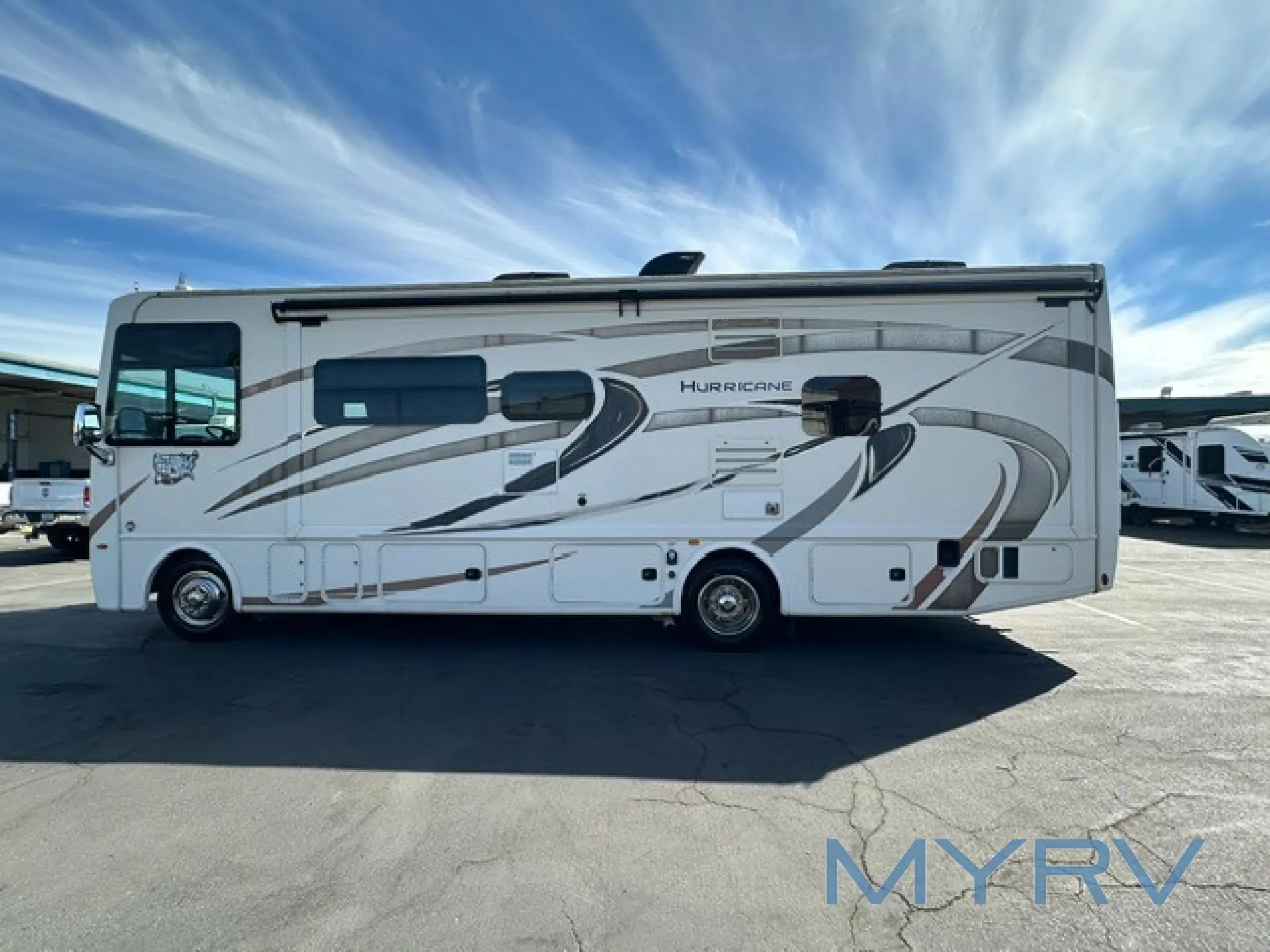 2019 Thor Motor Coach Hurricane 29M - Photo 4