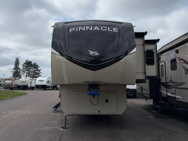 2022 Jayco Pinnacle 36SSWS - Photo 3