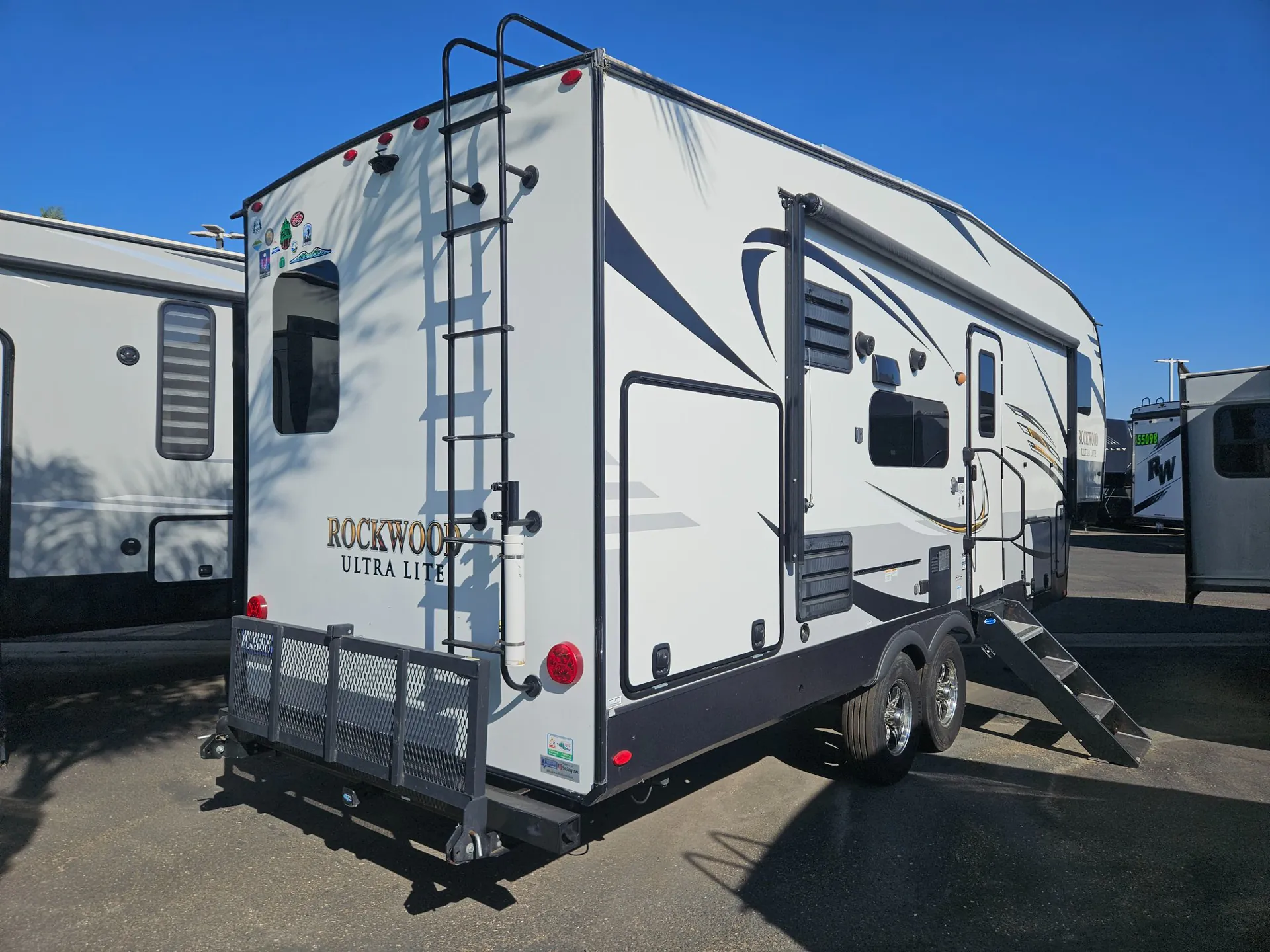 2020 Forest River Rockwood Ultra Lite 2621WS - Photo 3