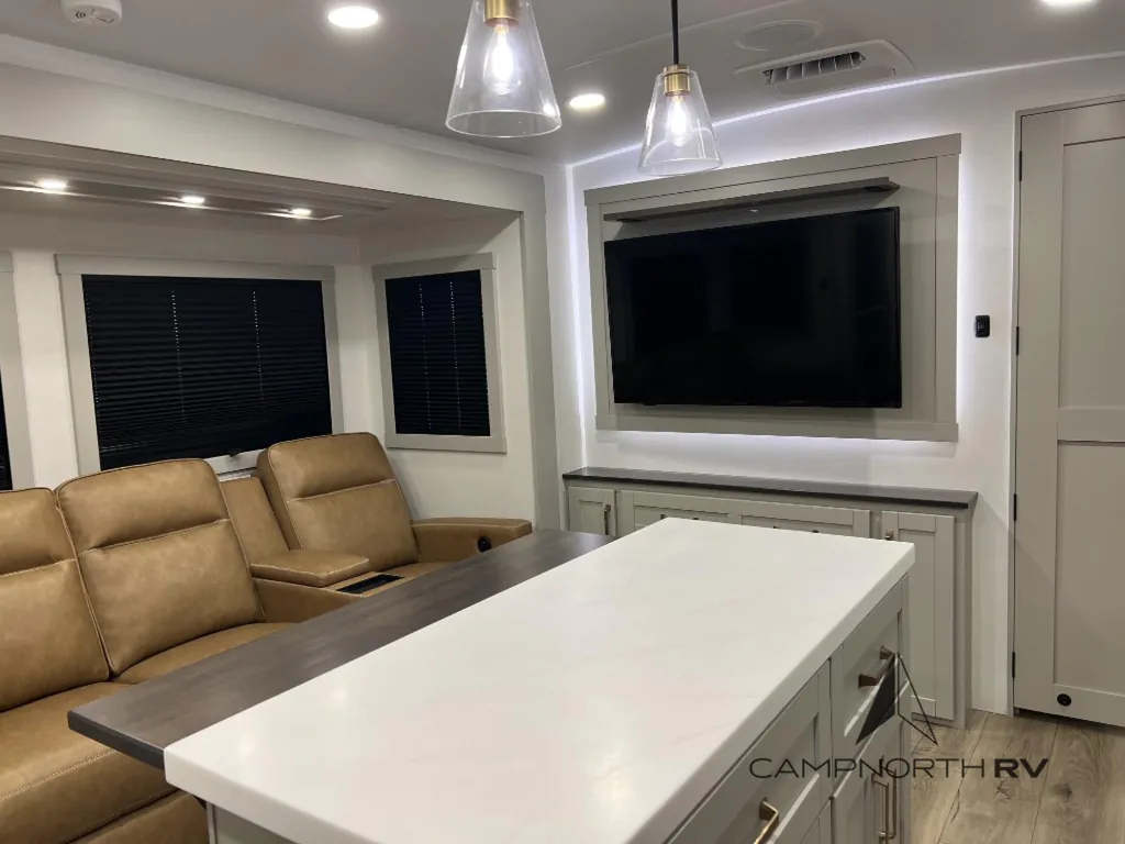 2025 Brinkley Model Z AIR 295, Photos photo 13