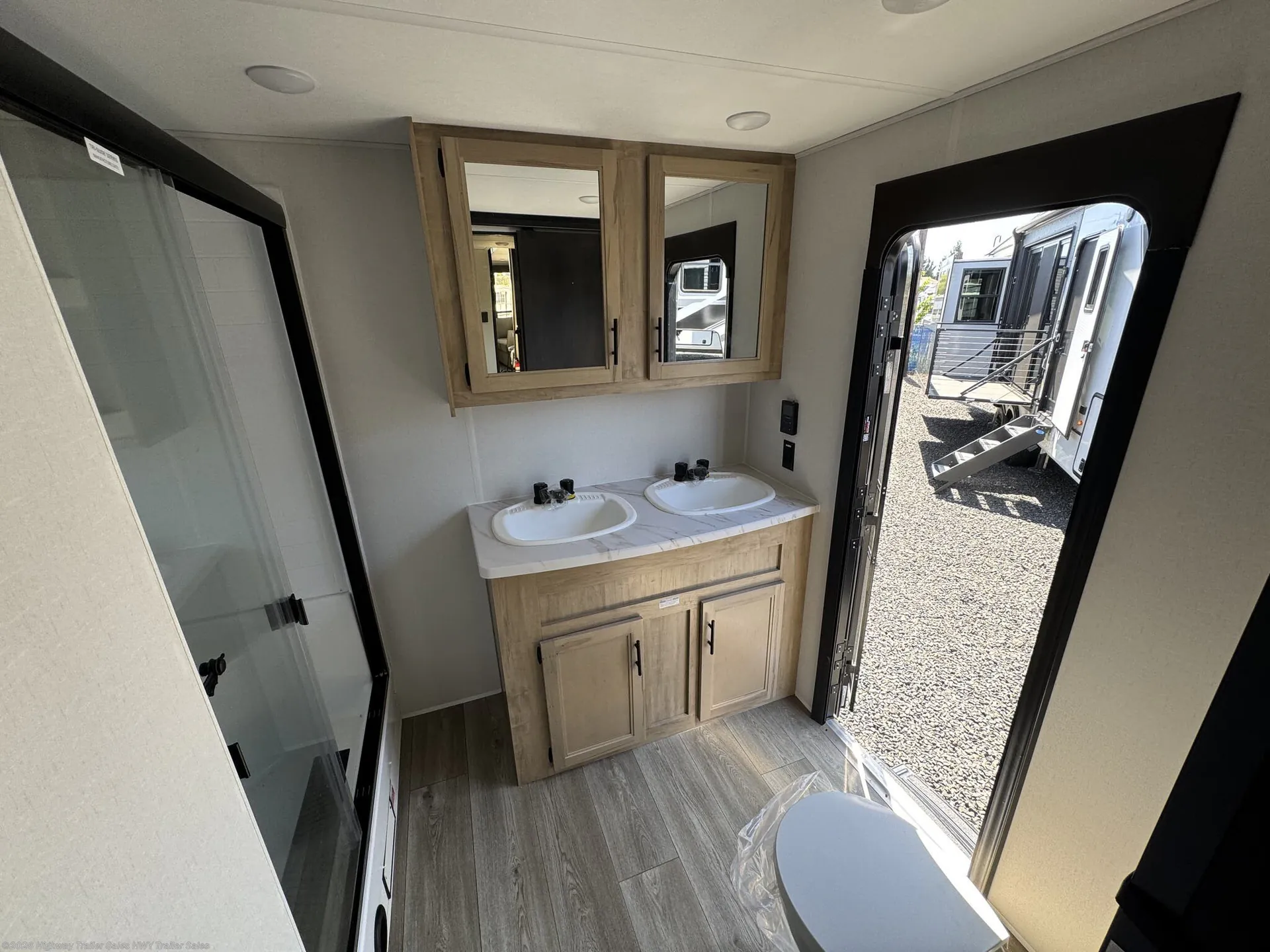 2027 Forest River Cherokee Timberwolf 39JM — Photo 6