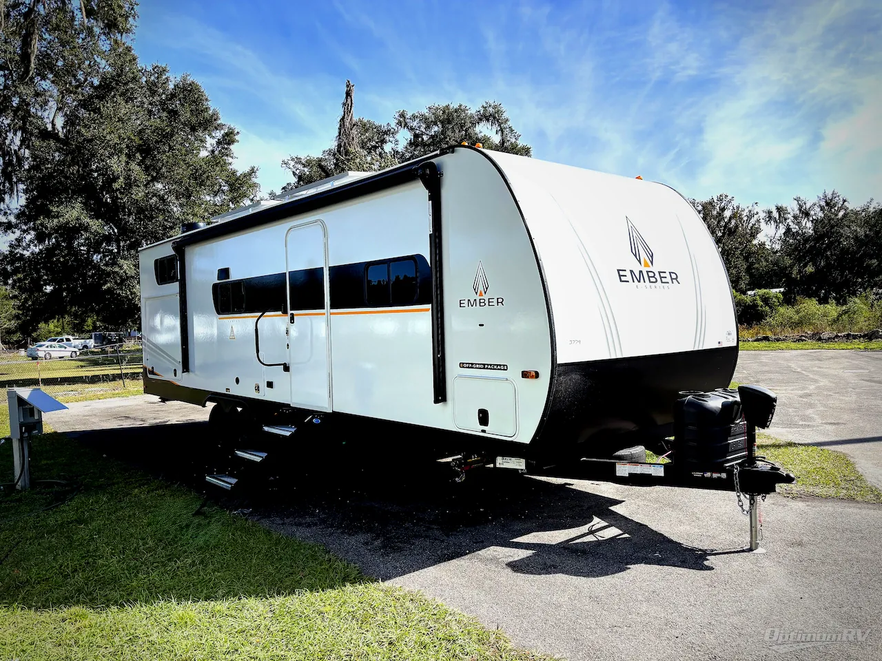 2026 Ember RV E-Series 26ETS - Photo 2