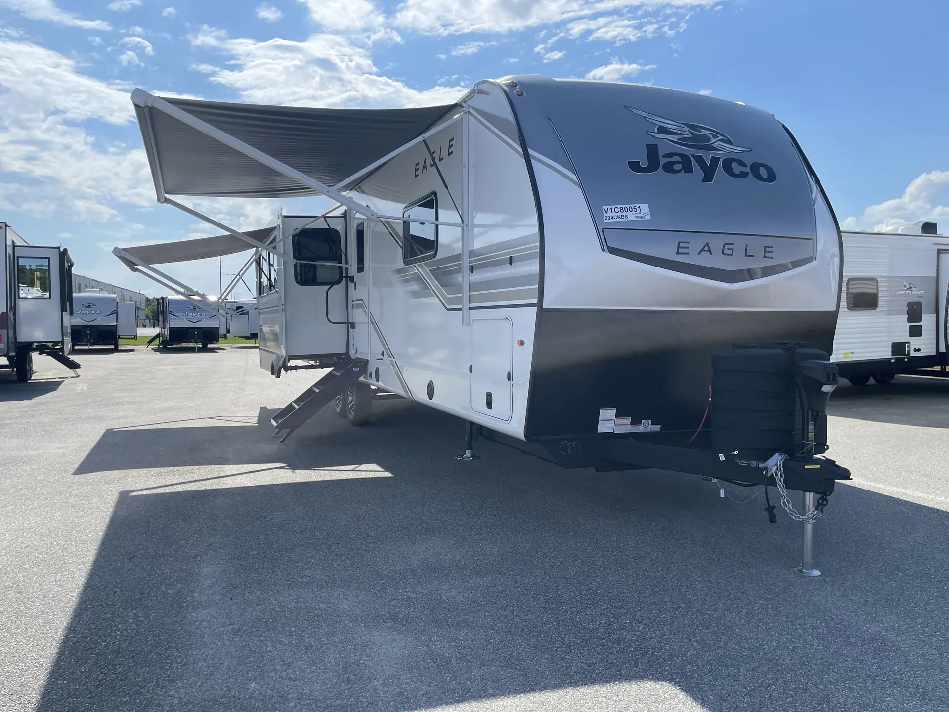 2027 Jayco Eagle 294CKBS - Photo 2