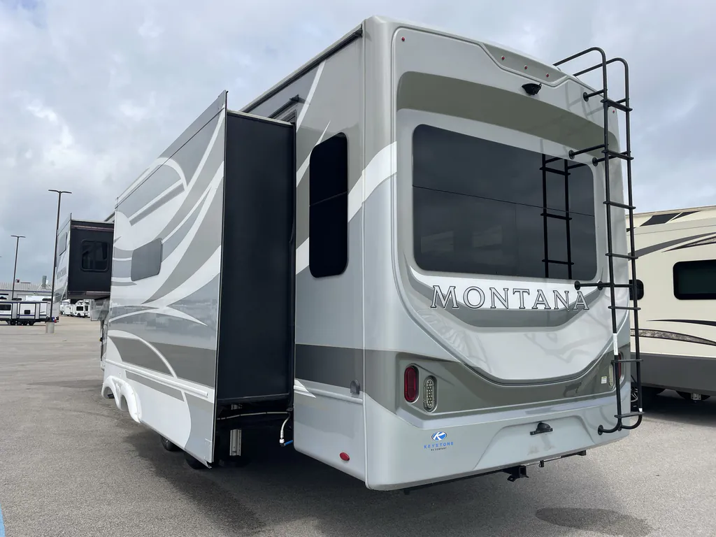 2022 Keystone Montana 3231CK, Photos photo 6