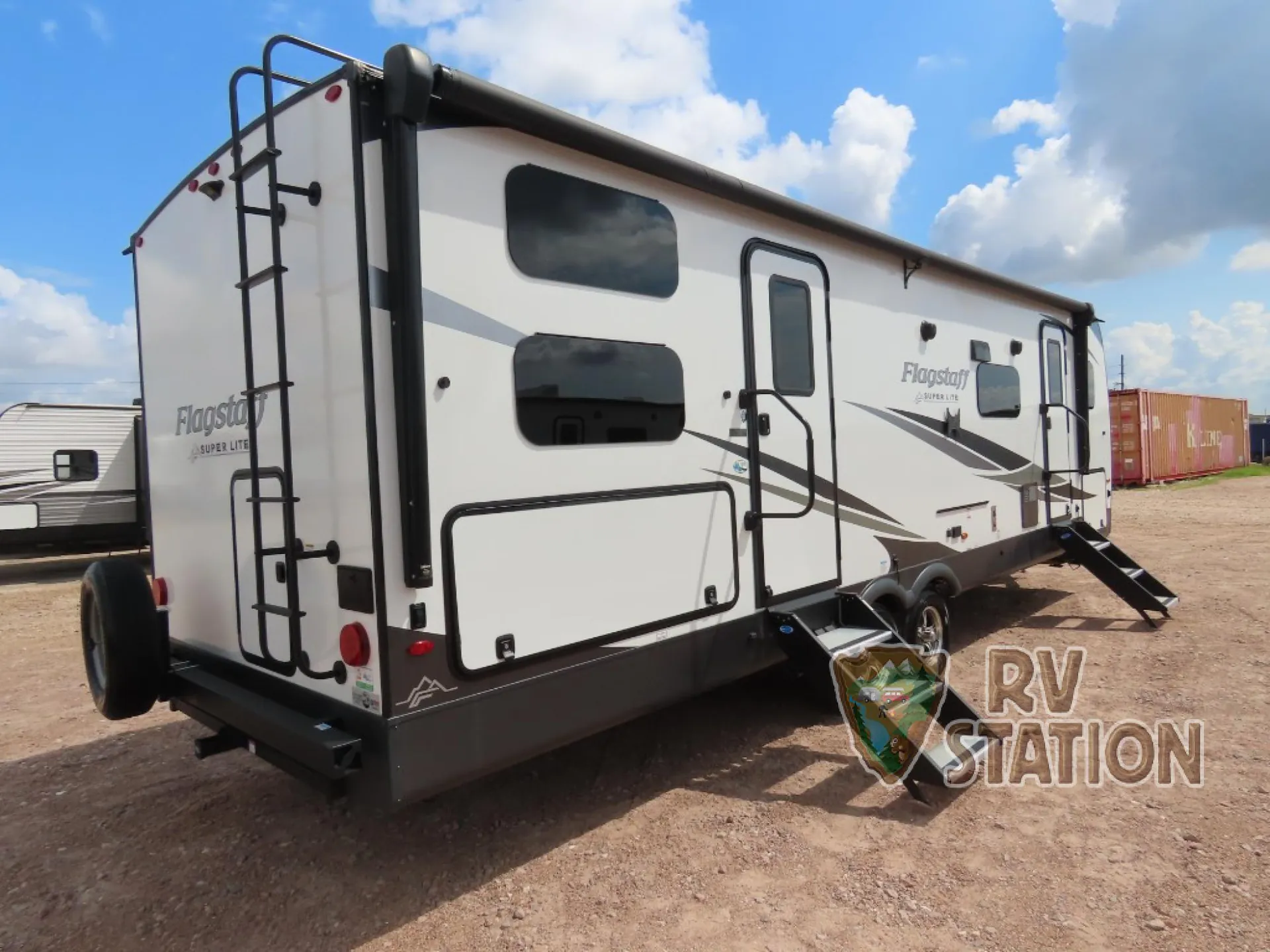 2024 Forest River Flagstaff Super Lite 27BHWS — Photo 5