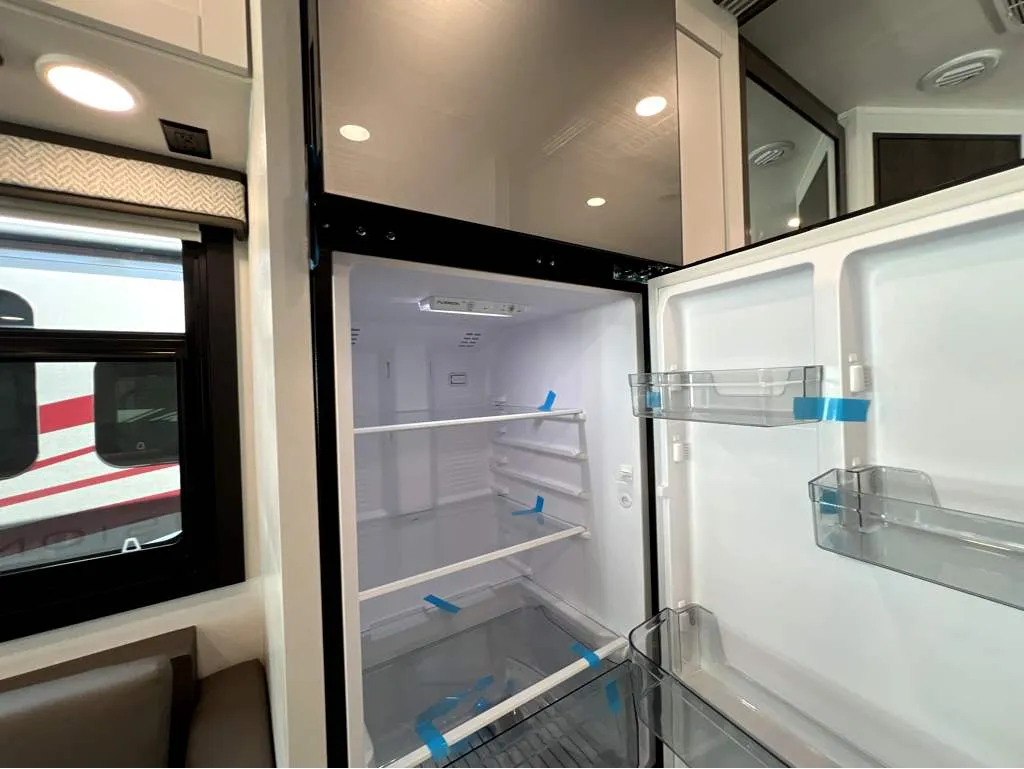 2026 Entegra Coach Vision 27A, Photos photo 15