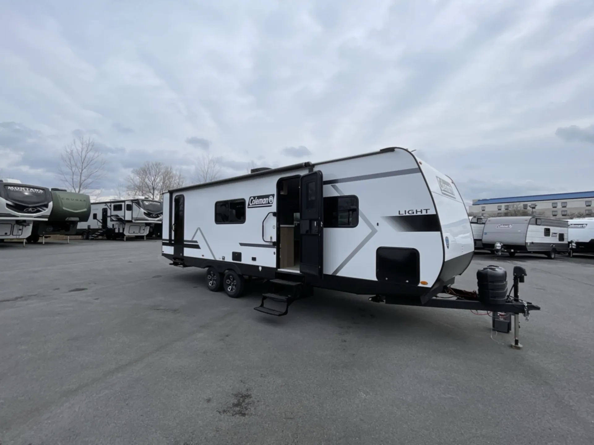 2025 Keystone Coleman Light 26BX - Photo 2