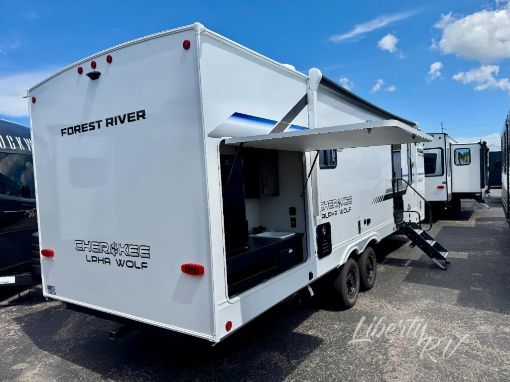 2026 Forest River Cherokee Alpha Wolf 25RB, Photos photo 6