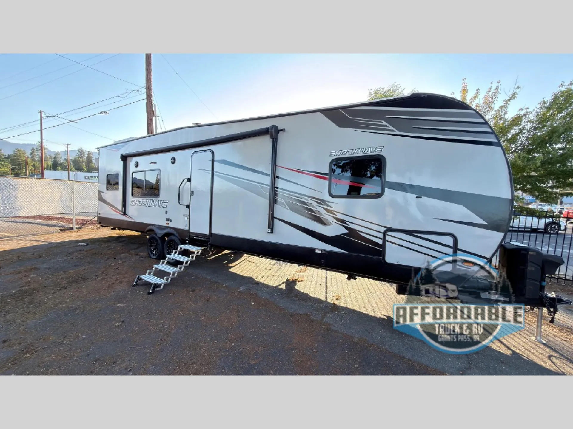 2022 Forest River Shockwave 30FKGDX - Photo 3