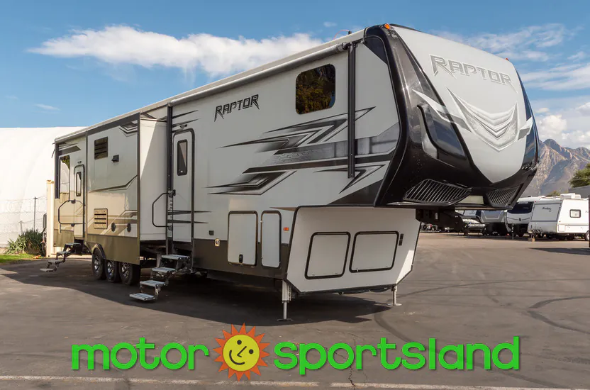 2017 Keystone Raptor 424 - Photo 3