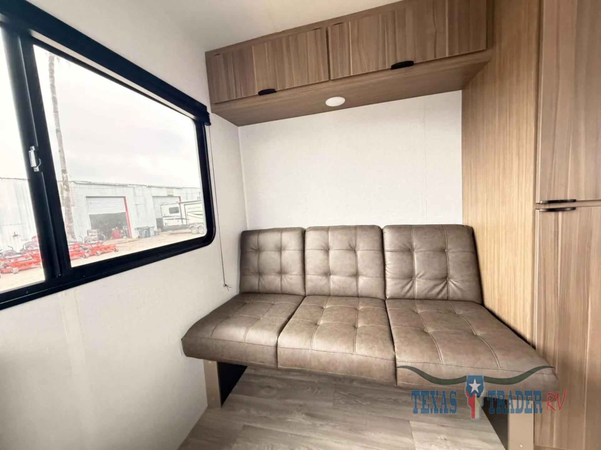 2027 Forest River Wildwood FSX 230RDLE — Photo 6