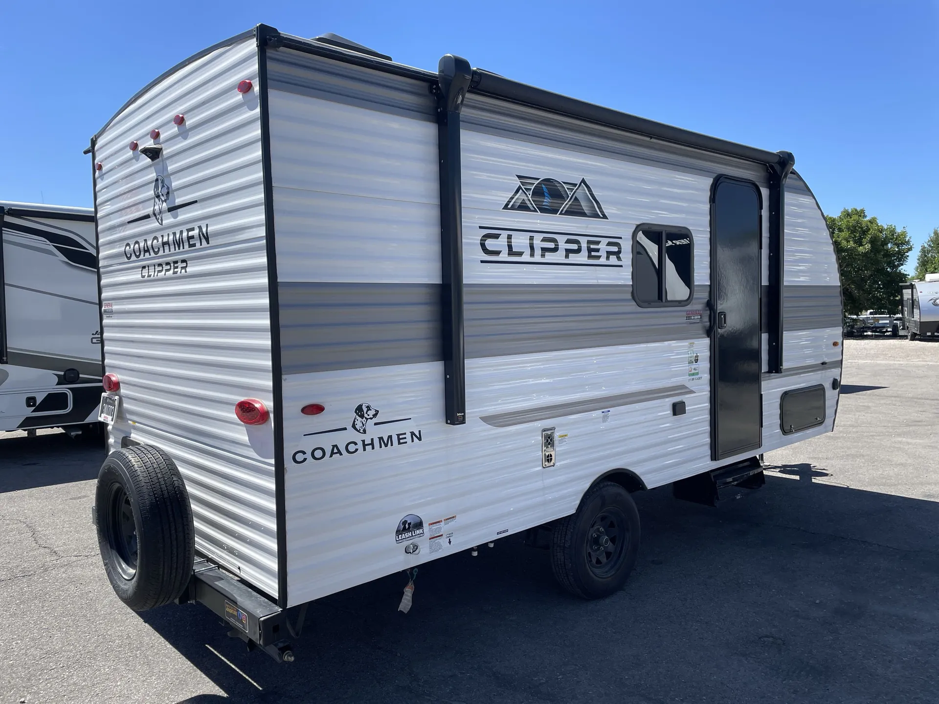 2025 Coachmen Clipper 17CBH — living area main
