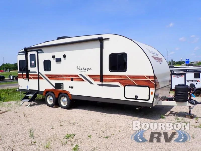 2025 Gulf Stream RV Vintage Cruiser 23TWS - Photo 2