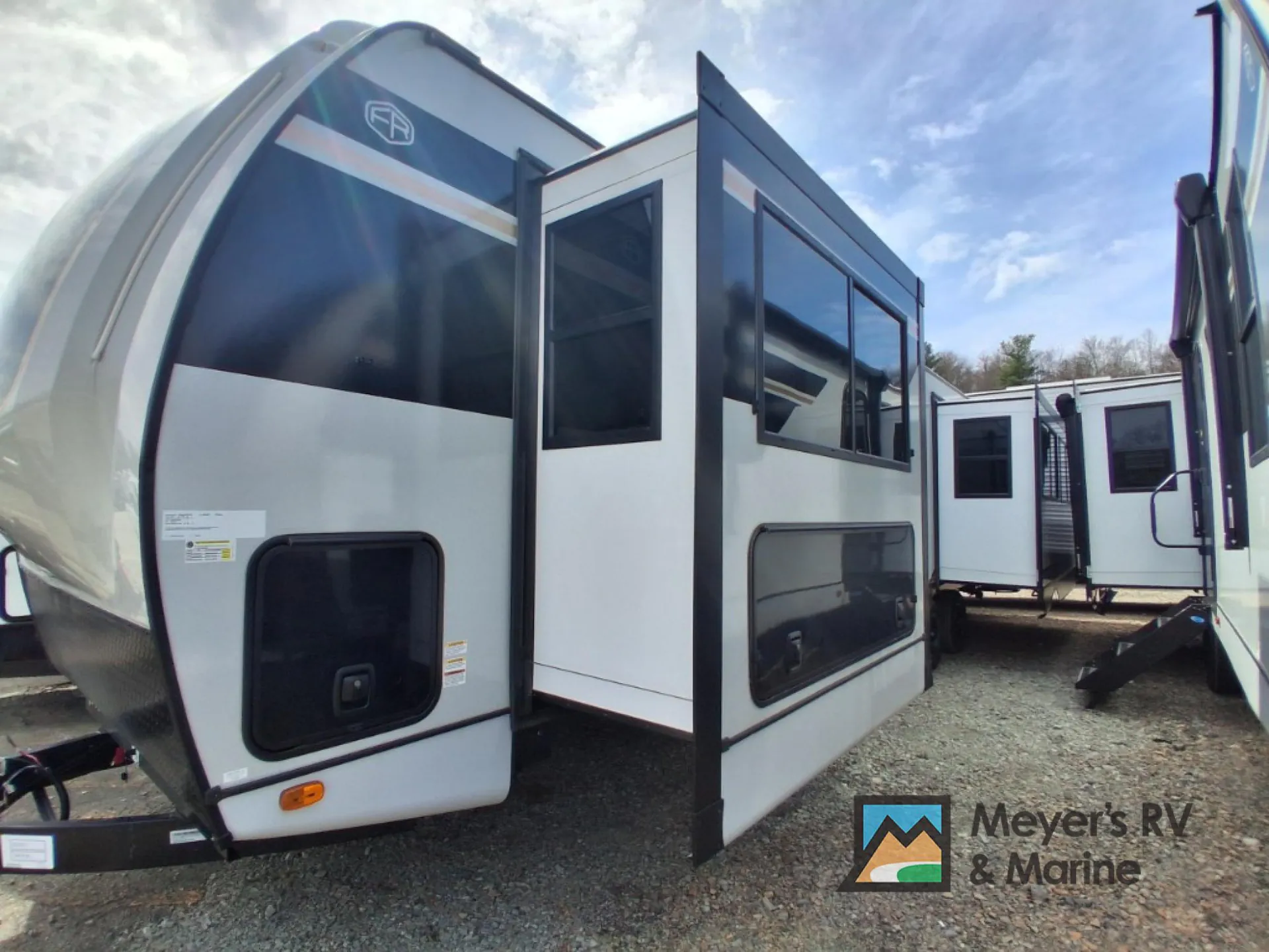 2026 Forest River Vibe 3400XL - Photo 4