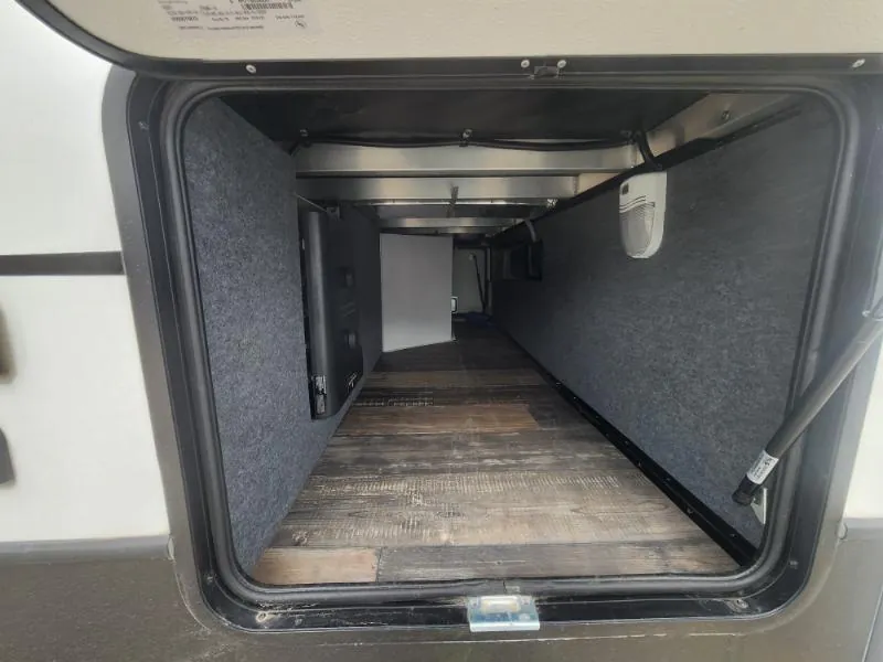 2021 Keystone Raptor 429, Photos photo 79