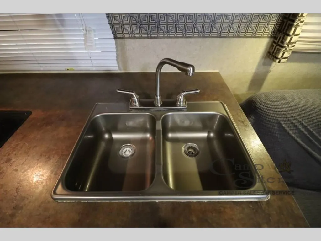 2014 Forest River Rockwood Ultra Lite 2702SS, Photos photo 67