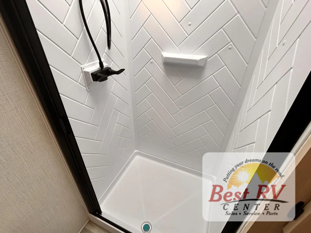 2026 Forest River Cardinal 36MB, Photos photo 95