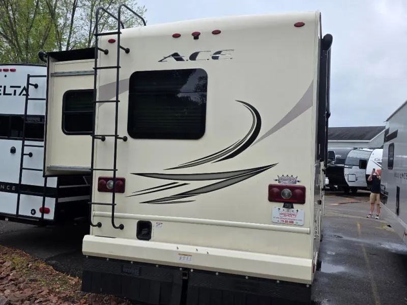 2018 Thor Motor Coach A.C.E 27.2 - Photo 4