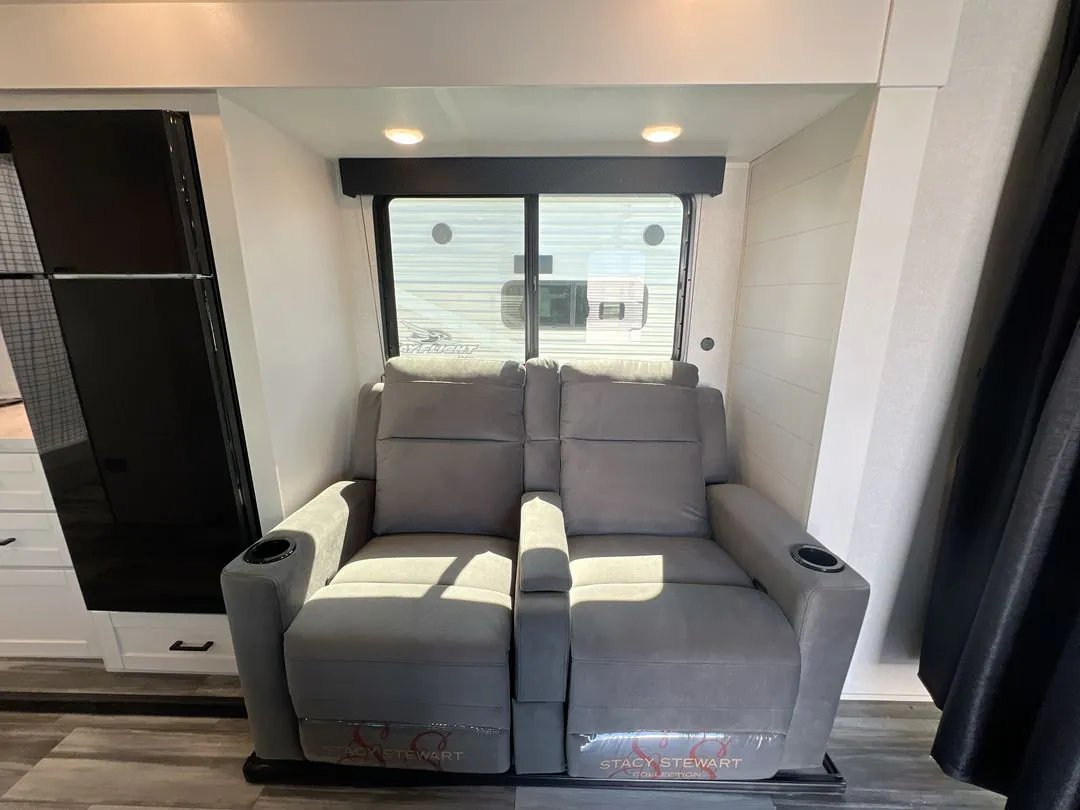 2025 Jayco Jay Flight SLX 225MLS - Photo 4