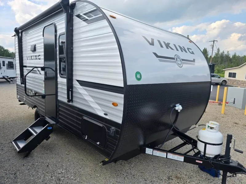 2024 Viking Viking 4K Series 18FQ - Main photo