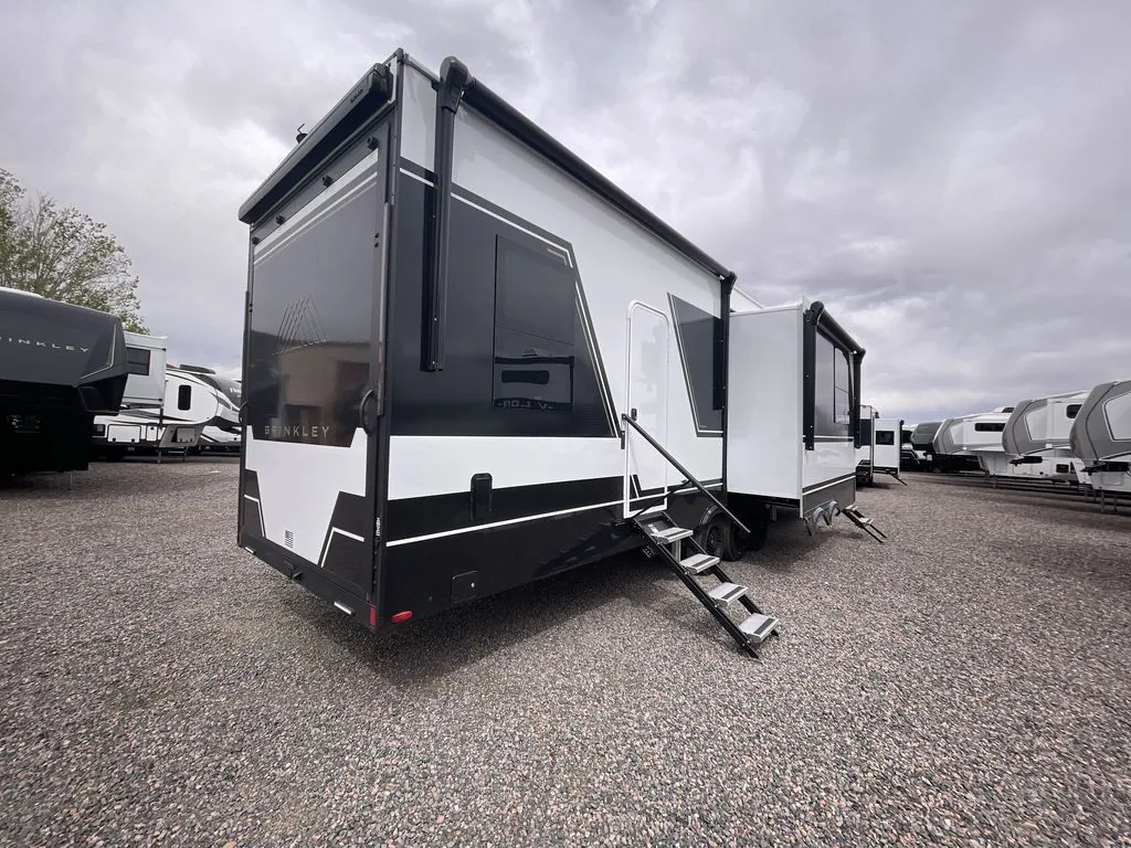 2026 Brinkley Model G 3970, Photos photo 3