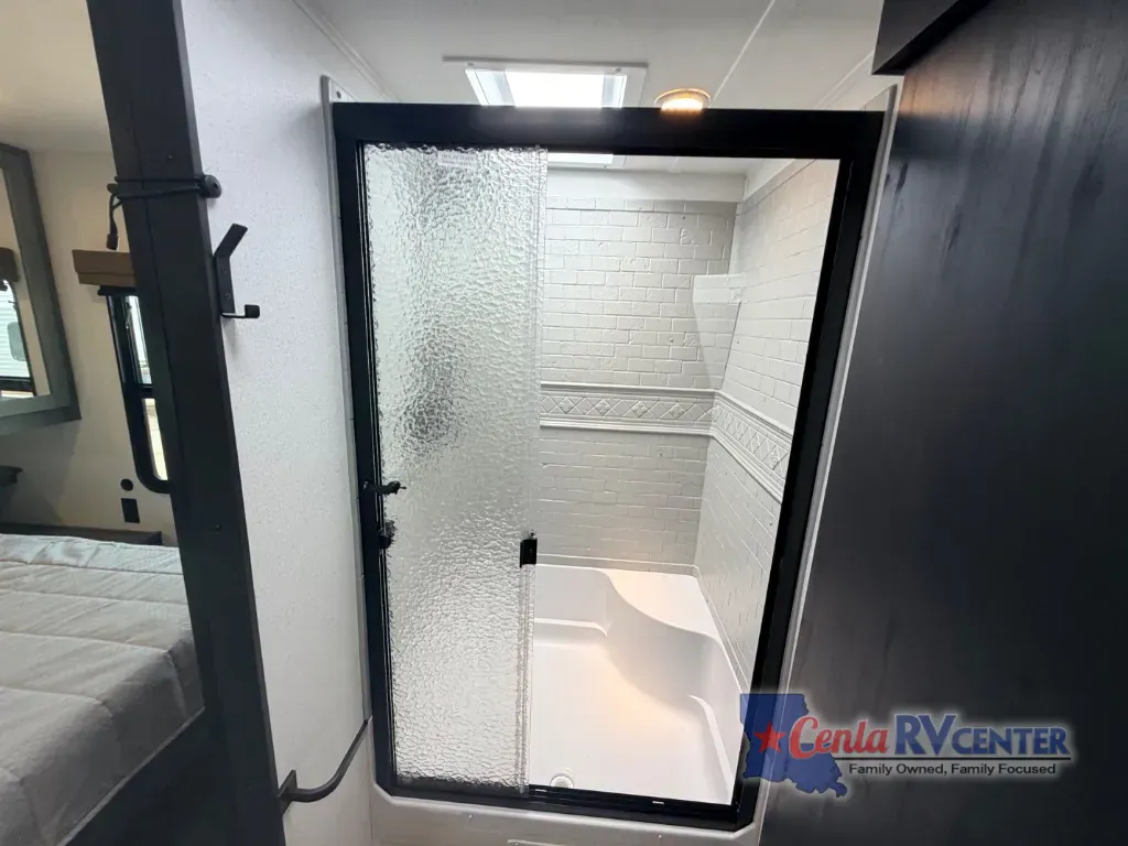 2027 Palomino Puma 337BH, Photos photo 12