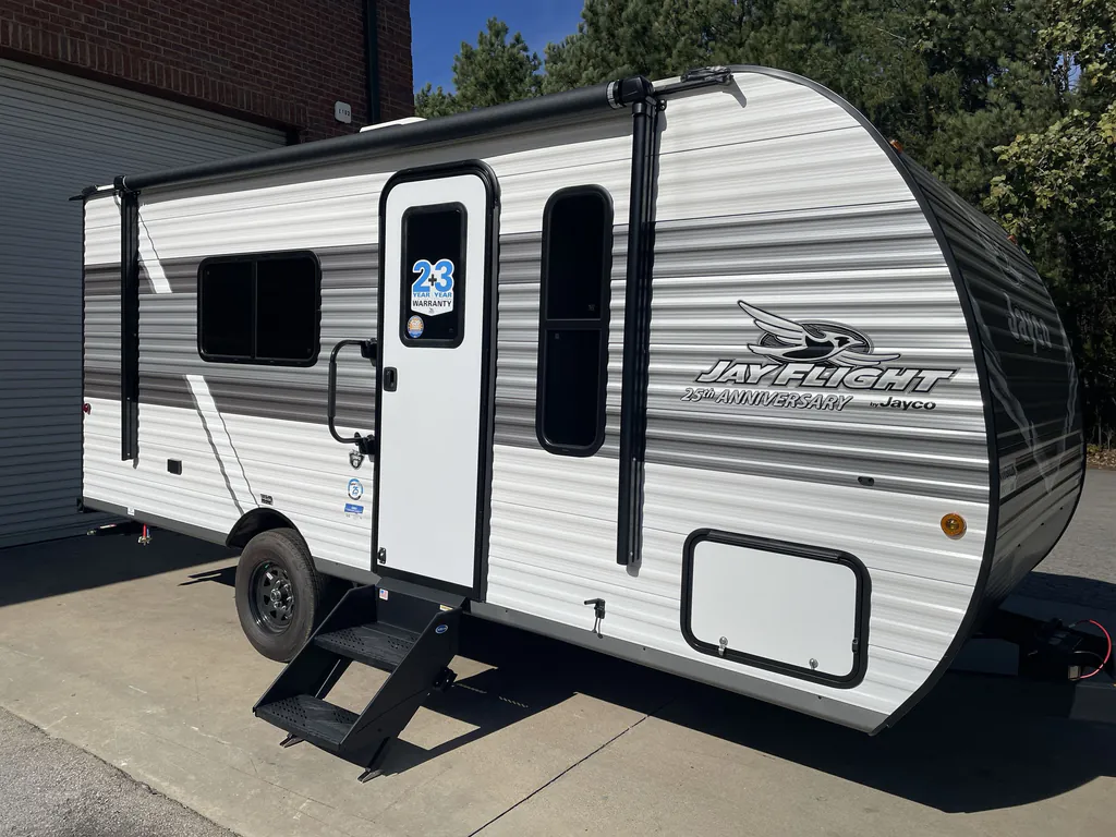 2027 Jayco Jay Flight 175FQ, Photos photo 5