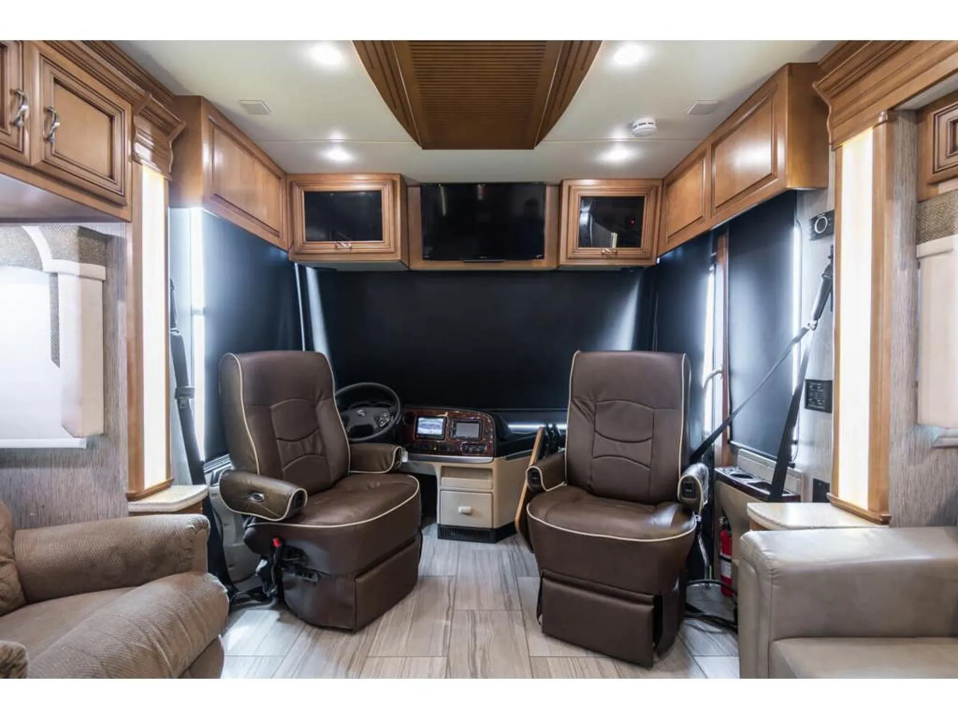 2015 Newmar Ventana 4002 - Photo 4
