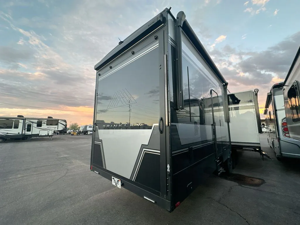 2026 Brinkley Model G 3970, Photos photo 4