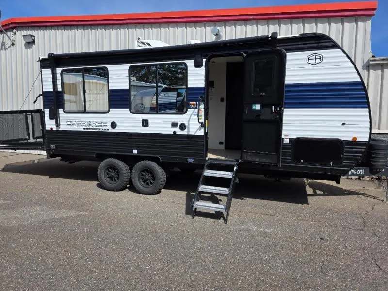 2026 Forest River Cherokee Grey Wolf 18RR - Photo 3