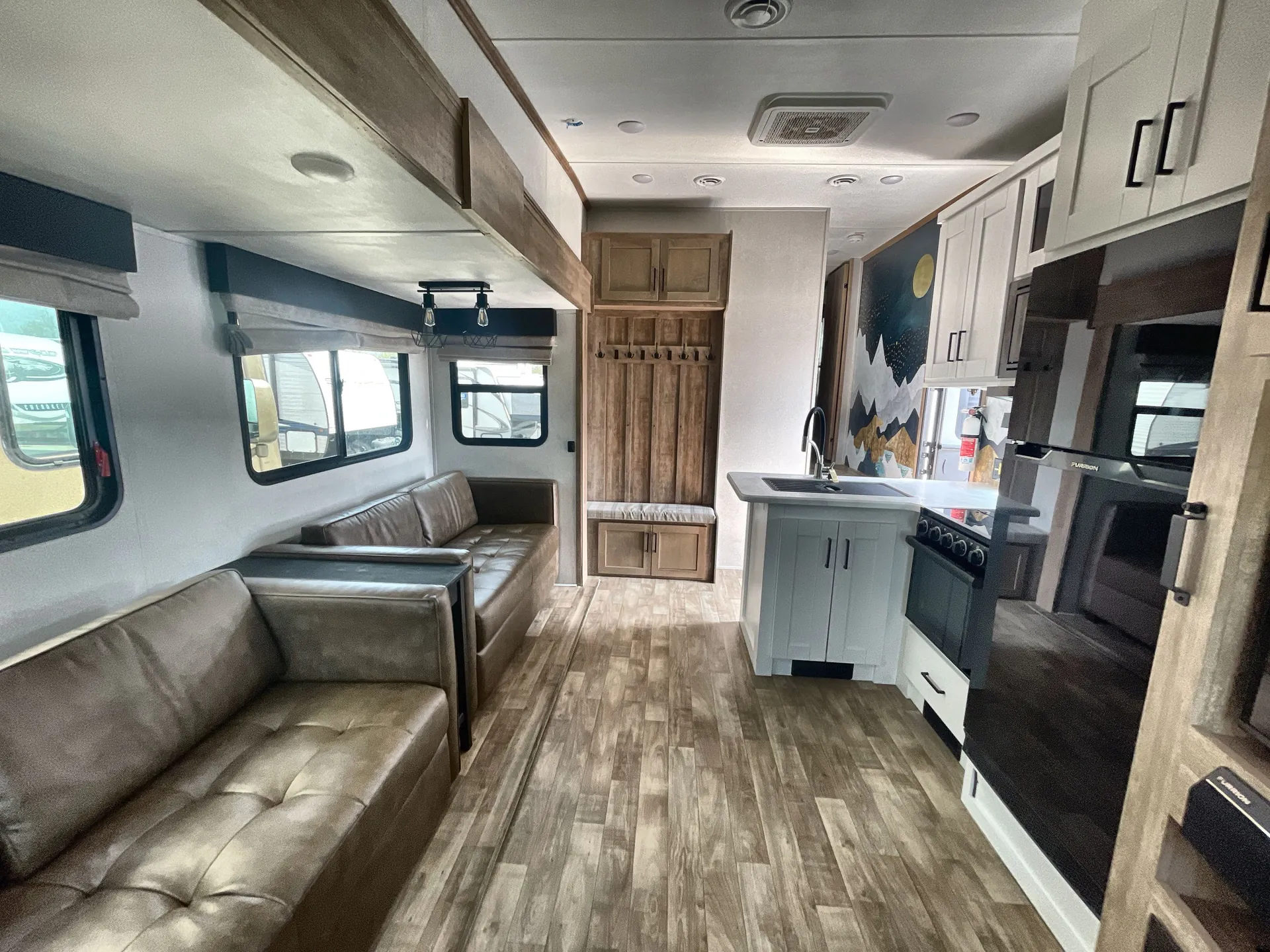 2023 Keystone Arcadia Super Lite 248SLRE — living area main