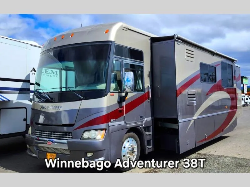 2008 Winnebago Adventurer 38T - Main photo
