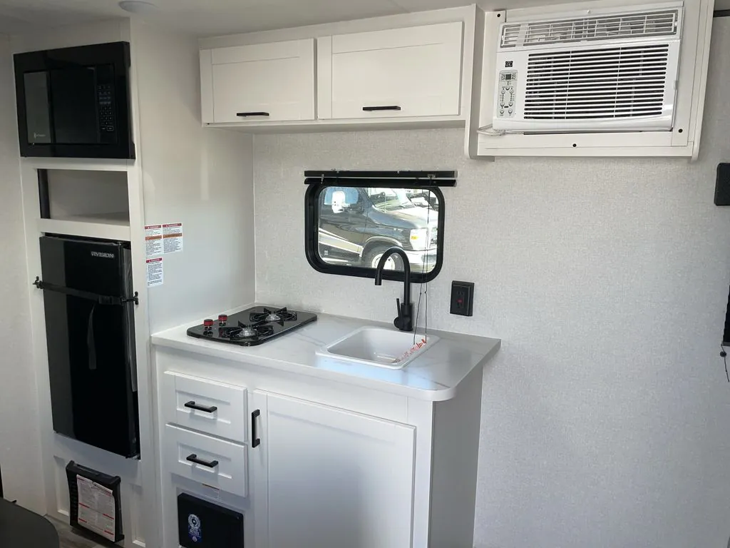 2026 Jayco Jay Flight SLX 170FQW - Photo 4