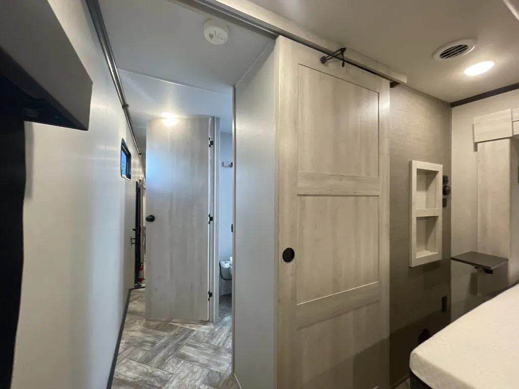 2023 Forest River Wildcat 369MBL, Photos photo 38